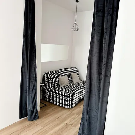アパート A&j Apartament *